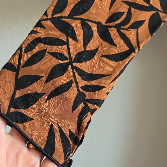 Brown Long Sleeve Wrap Dress with V-Neck - Picture 5 of 14